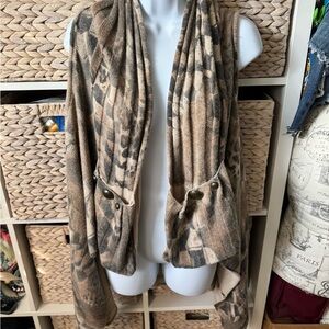 Alberto Makali Women's Brown Animal Patterned Weathered Vest